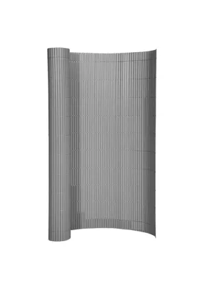 Privacy Screen With Bamboo Look