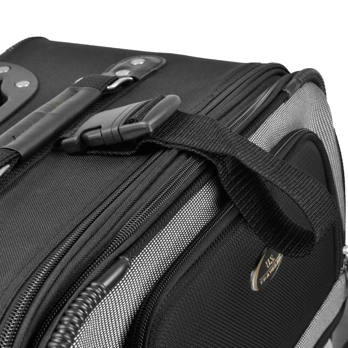 U.S. Traveler New Yorker Lightweight Expandable Rolling Luggage, 3-Piece Set